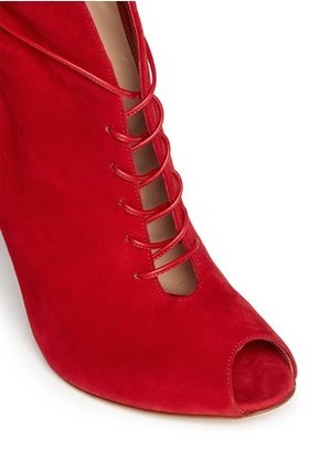 Nobrand V-throat lace-up boots