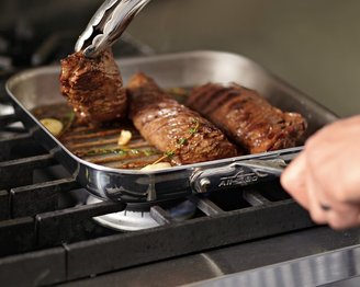 All-Clad d5 Stainless-Steel Square Grill Pan