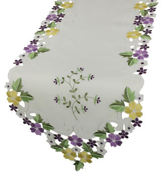 Xia Home Fashions Fancy Flowers Table Runner