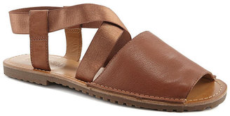 Kenneth Cole Reaction Away Lay Sandals