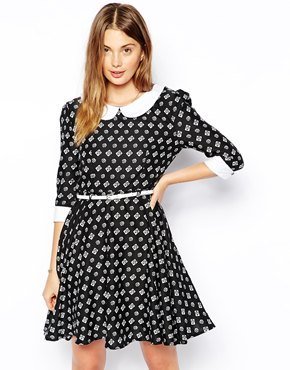 Yumi Print Dress with Belt and Collar Detail