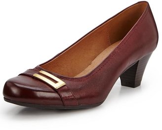 Clarks Fearne Shine Leather Low Heel Wider Fit Court Shoes