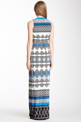 Donna Morgan Matte Jersey Sleeveless Printed Maxi Dress