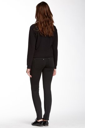 Romeo & Juliet Couture Stretch Skinny Pant