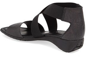 The Flexx 'Sunglass' Leather & Elastic Sandal