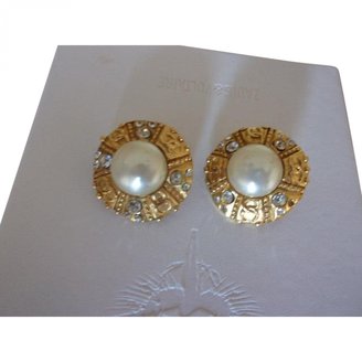 Chanel Gold Metal Earrings