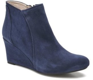 Unisa Women's Locli Rounded toe Ankle Boots in Blue