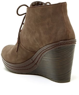 Dr. Scholl's Bethany Wedge Bootie