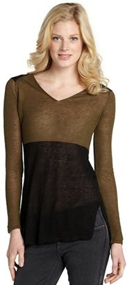 Line forest and black colorblock linen-blend 'Horizon' v-neck sweater