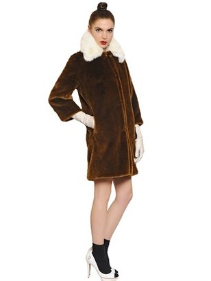 Ainea - Contrasting Collar Faux Fur Coat