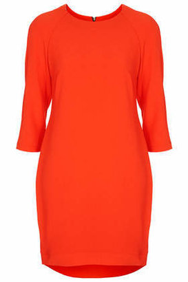 Topshop Woven tee shift dress in crepe with long sleeves. back zip fatening 97% polyester,3% elastane. machine washable.