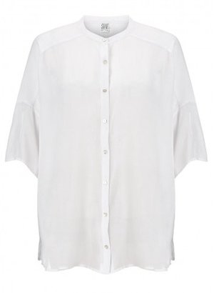 Saint Tropez The white shirt