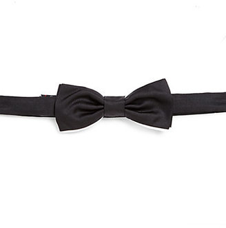 HUGO BOSS Pre-Tied Solid Silk Bow Tie