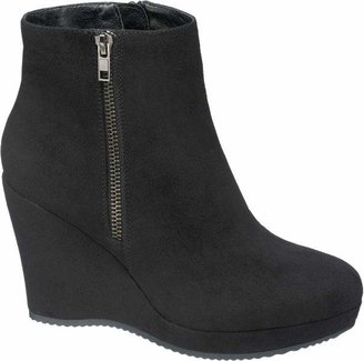 Graceland Wedge Ankle Boots