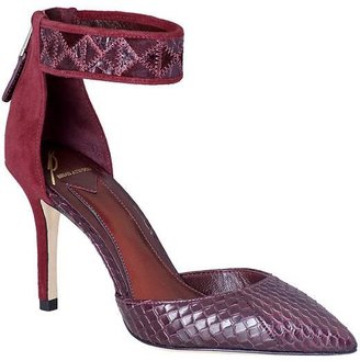 Brian Atwood Mariale 4