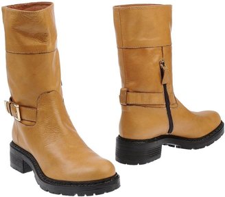 Armani Collezioni Ankle boots