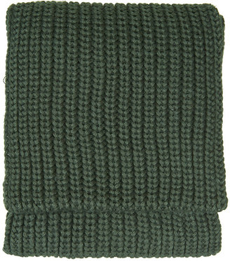 Topshop Knitted wool blend scarf in a chunky ribbed finish. 71% acrylic, 29% wool.