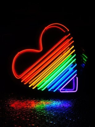 Loveneon - Rainbow Heart Neon Wall Lamp