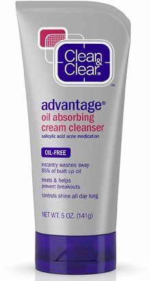 Clean & Clear Oil Absorbing Cleanser