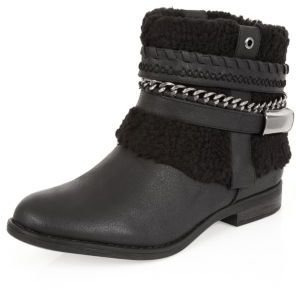 New Look Black Faux Shearling Chain Wrap Boots