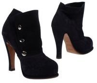 Michel Perry Ankle boots