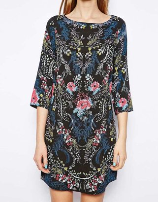 Warehouse Trailing Floral Dress