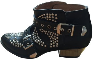 Les Petites Black Leather Ankle boots
