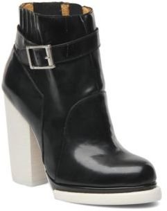 Jeffrey Campbell Women's Ochoa Rounded toe Ankle Boots in Black