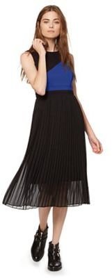 Preen/EDITION Designer black colour block pleated dress