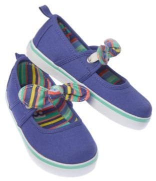 Crazy 8 Bow Sneakers