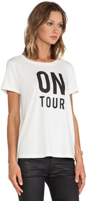 Essentiel Houpiepre On Tour Groupie T-Shirt