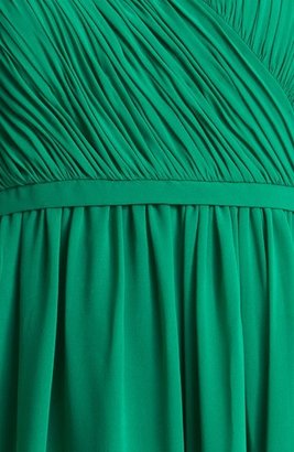Donna Morgan 'Lindsey' Pleated Sweetheart Neckline Chiffon Dress
