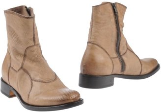 Raparo Ankle boots