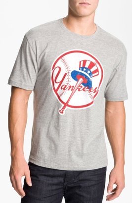 New York Yankees Men's Wright & Ditson 'New York Yankees' Graphic T-Shirt