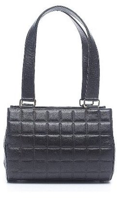 Chanel Pre-Owned Black Lambskin Small Chocolate Bar Barrel Bag