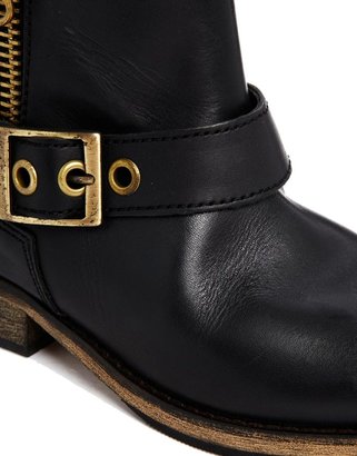 Bronx Leather Buckle Detail Boot
