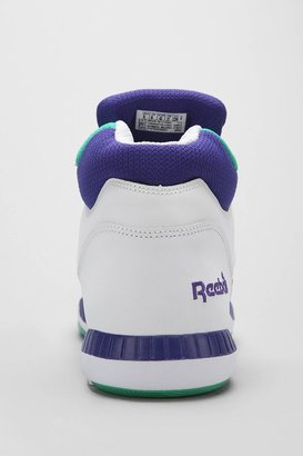 Reebok Reserve Pump AXT Sneaker