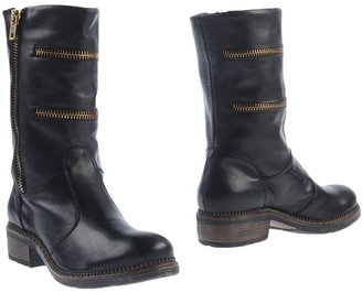 Brio Ankle boots