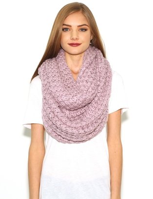Paula Bianco Chunky Knit Infinity Scarf in Antique Pink