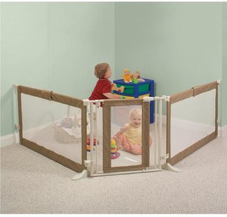 Summer Infant Super wide - custom fit safety baby gate