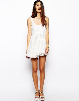 Native Rose Lace Swing Dress with Low Back