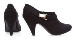 New Look Black Buckle Side Shoe Boots