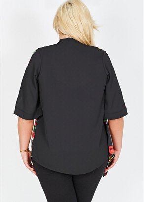 Gemma Collins Floral Kimono (Available in sizes 16-24)