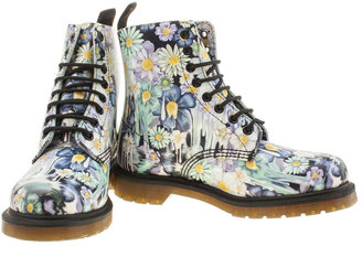 Dr. Martens Womens Red Pascal 8 Eye Boots