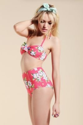 UO 2289 UO Retro Floral Bikini Top