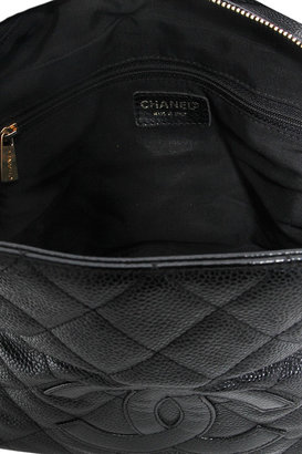 Singer22 Vintage CHANEL Quilted Shoulder Bag with Embossed Logo