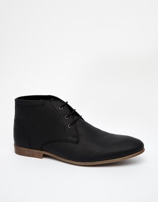 ASOS Chukka Boots in Leather - Black