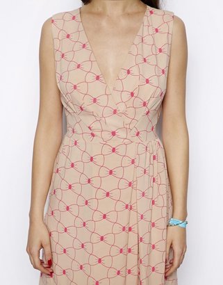 Max C London Wrap Front Dress in Bow Print