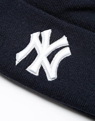 New Era NY Yankees Beanie Hat