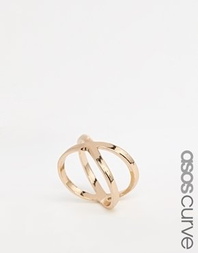 ASOS Curve CURVE Kiss Ring - Gold